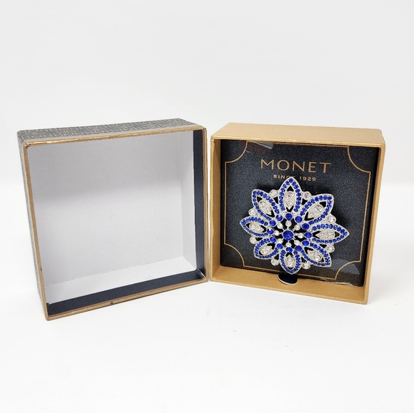 Vintage Monet Signed Cobalt Blue Rhinestone Flower Brooch - Picture 4 of 6